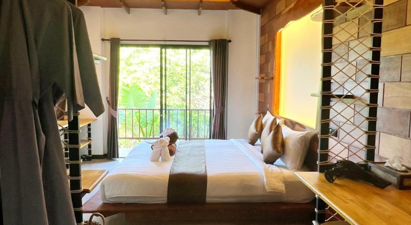 Image of 2 Bedroom Garden View 0