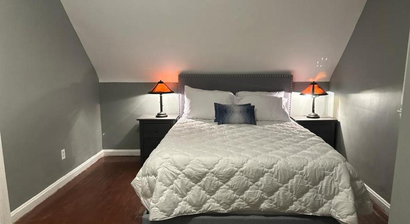 시트 플레전트 (MD) Unit-A Gorgeous private suite near metro train station and Washington DC 3성급 숙소 스위트룸
