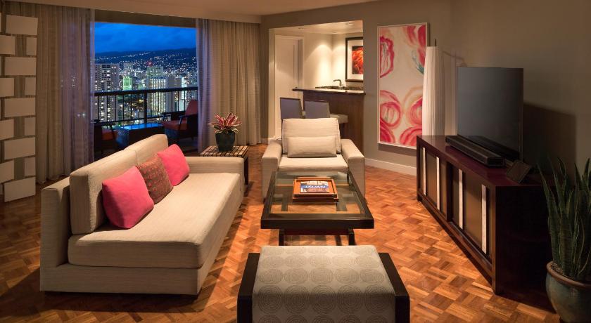 Image of One Bedroom Penthouse Suite 3