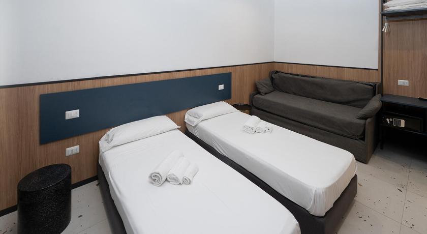 Image of Deluxe Double Room with Side Sea View 17