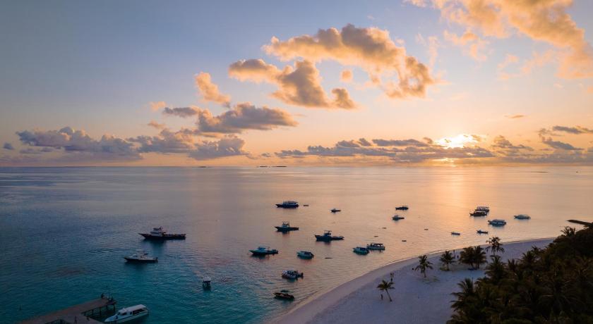 Atoll Retreat - image 10