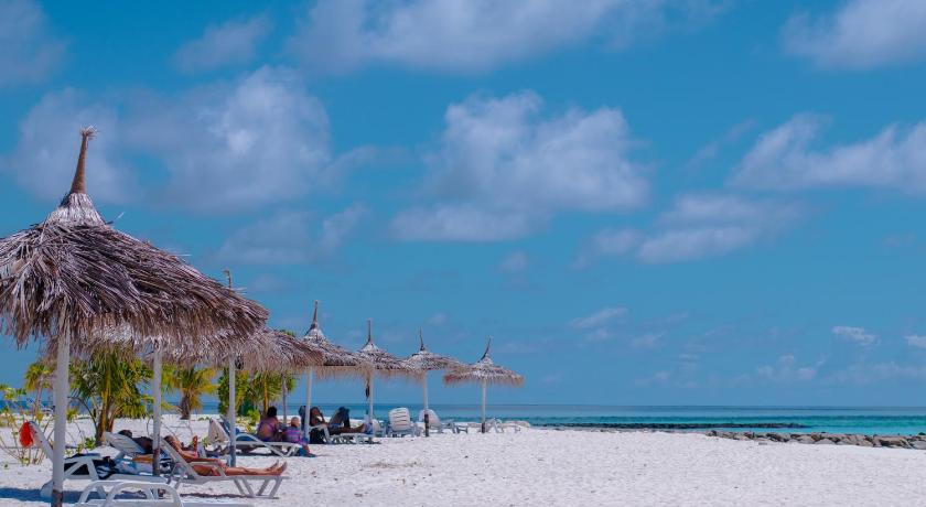 Atoll Retreat - image 14