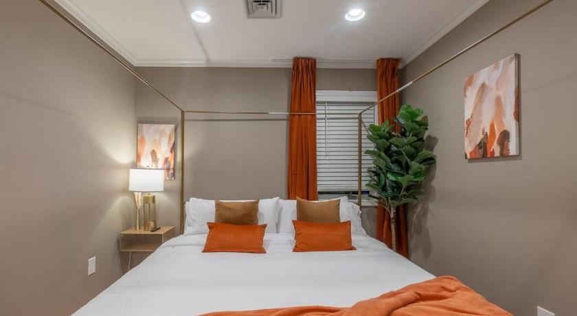 巴尤 The Orange Oasis 4星级 住宿 套房