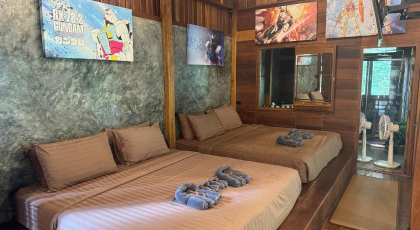 Image of Deluxe King Suite 7
