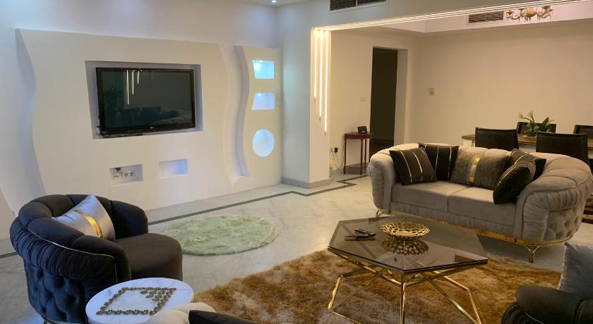 Bild av Lägenhet med 3 sovrum (Three-Bedroom Apartment) 5