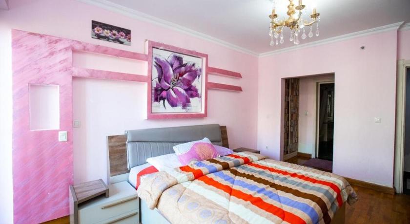 Bild av Lägenhet med 3 sovrum (Three-Bedroom Apartment) 9