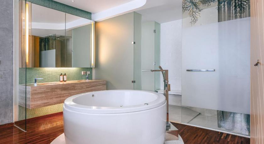 Image of Aqua Suite One Bedroom 6