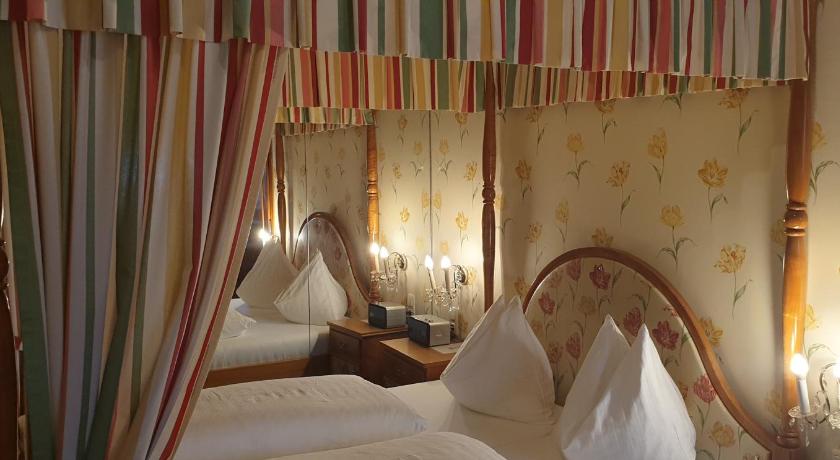 Image of Double Room 7
