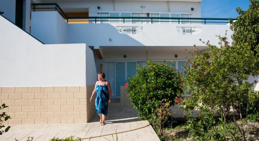 Ξενοδοχείο  Ελένη (Eleni Hotel)