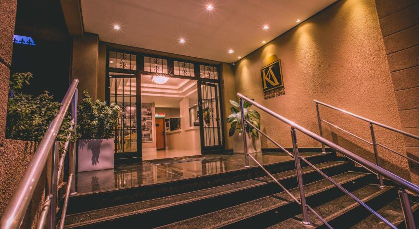Prado Hotel Business