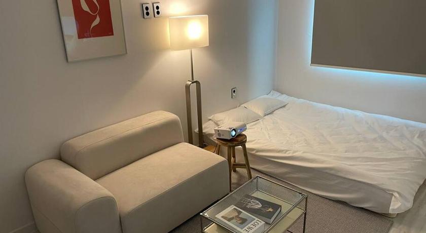 Busan StayHere(B-3)[Gwangan] 5 minutes from Gwangalli Beach [Projector, 55-inch TV] 3-Star Guesthouse exterior