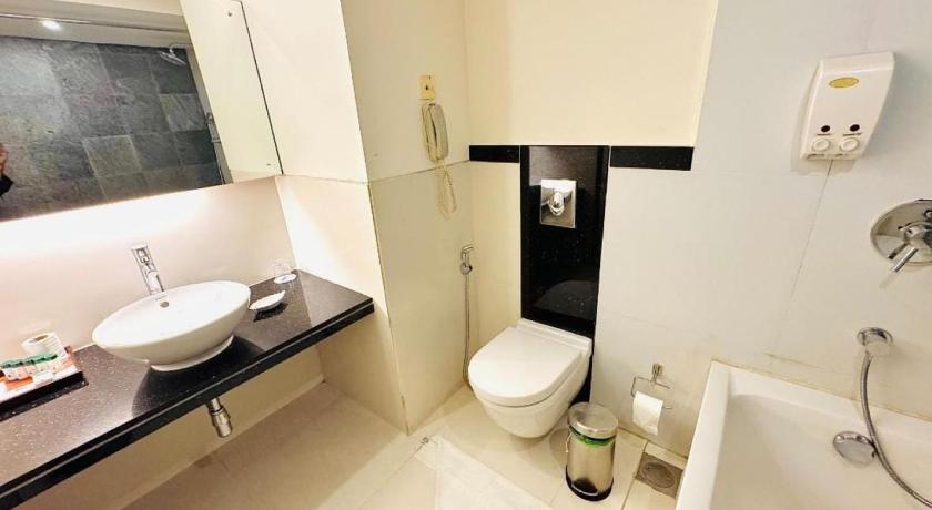 Image of Executive Suite 6