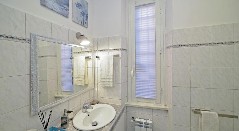 罗马 Lucia Casa Vacanze Ponte Milvio 3星级 单人房 餐厅