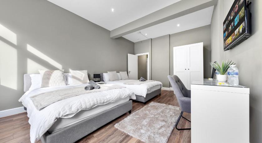 Image of Superior Double or Twin Room 1