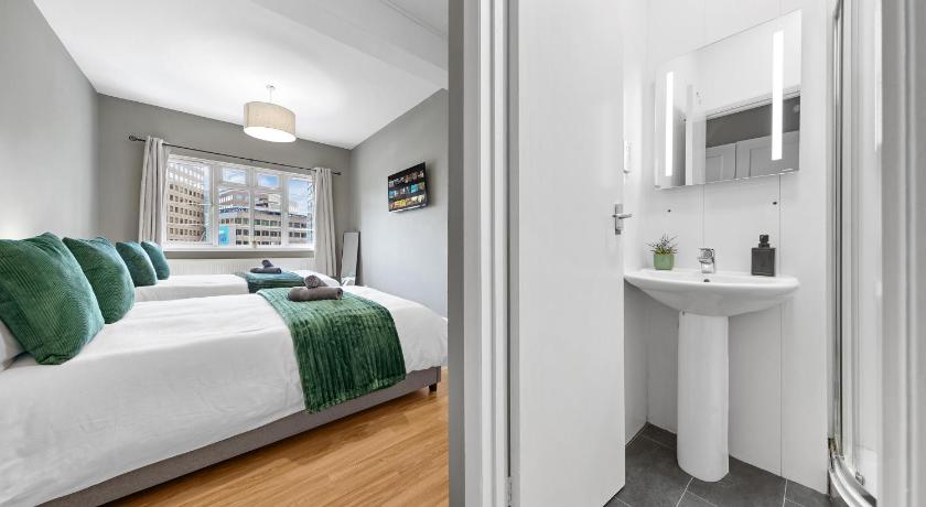 Image of Superior Double or Twin Room 13