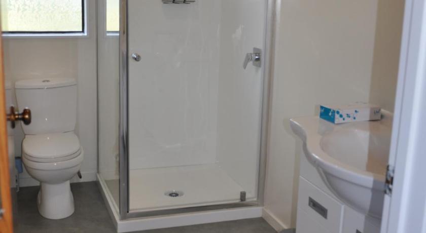 Image of Twin Studio 13