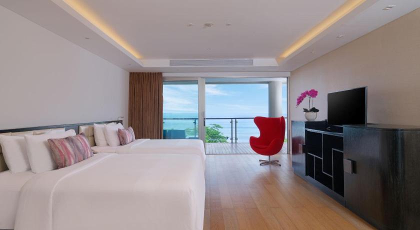 Image of Two Bedroom Deluxe  Suite 6