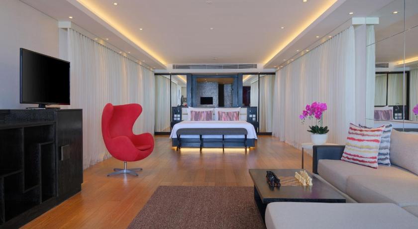 Image of Deluxe Suite Ocean View 6