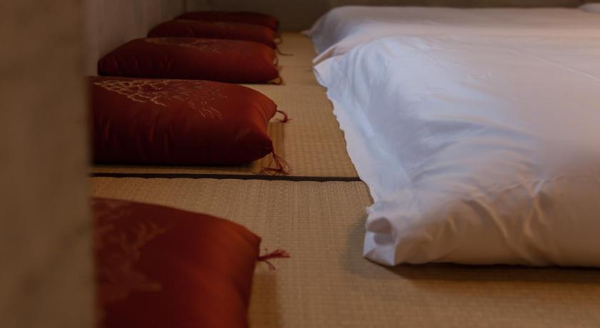 Image of Family Two-Bedroom Suite 10