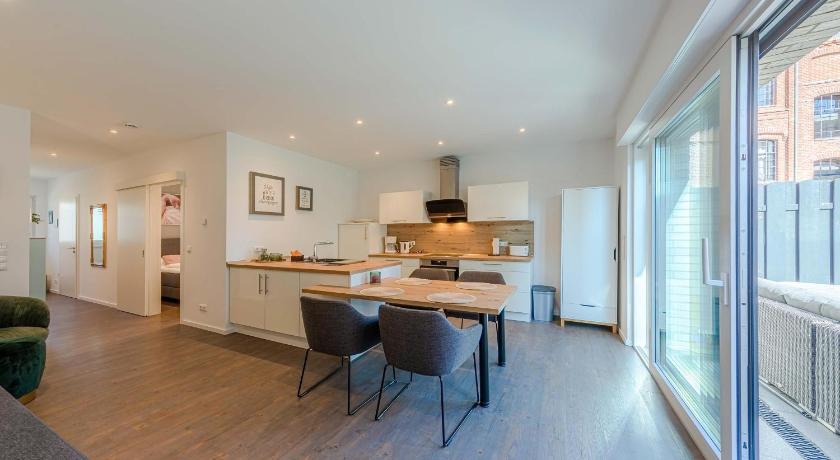 Apartment Sebastian - Elegantes Domizil mit Stegzugang, Terrasse & Altstadtnahe