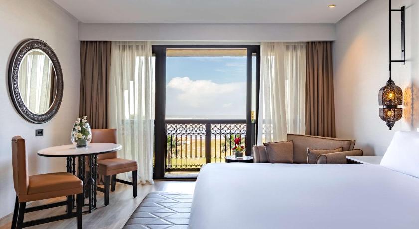 Image of Prime Ocean View Room with King Bed 1