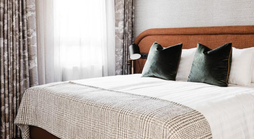 Image of Suite 6