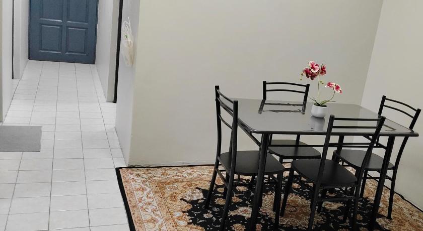 Nur Homestay | Damansara Damai - image 4