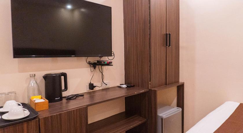 Image of Deluxe Studio Room 8