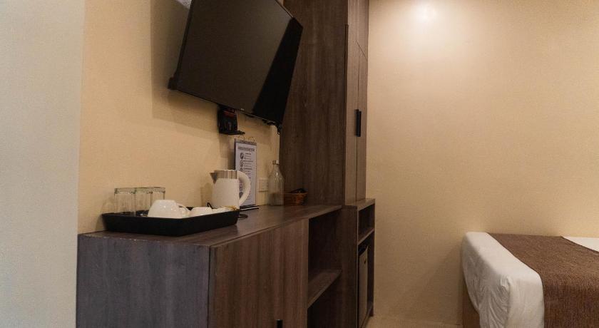 Image of Deluxe Triple Room 5