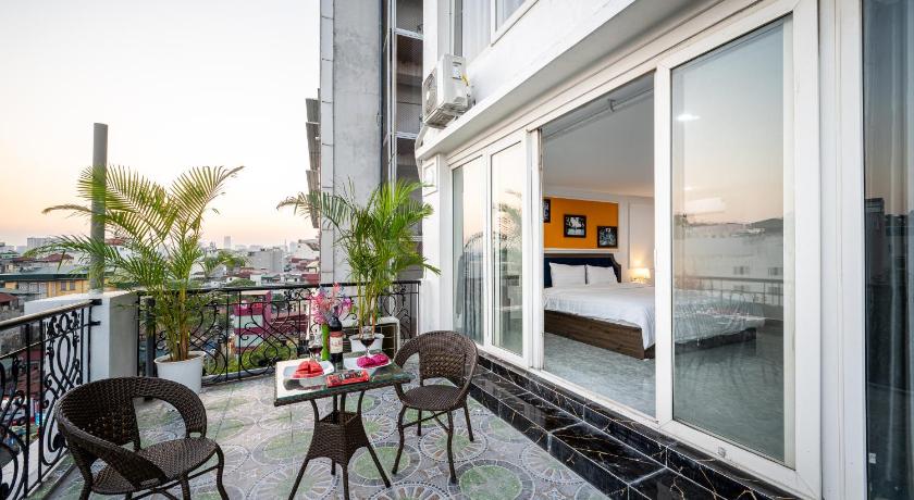 Hanoi Dream Premium Hotel & Spa 4-Star Hotel exterior