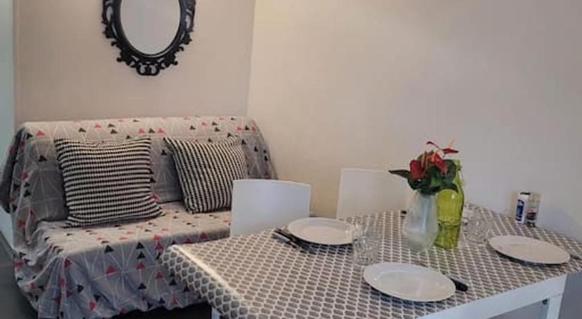 勒巴尔卡雷斯 Maison cosy Santa Barbara 3星级 单人房 设施