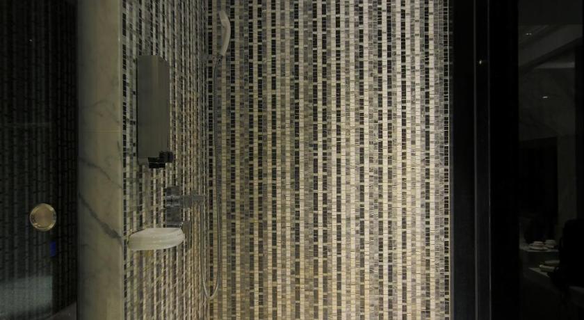 Image of Superior Double - 6:00 PM Late Check-In 14