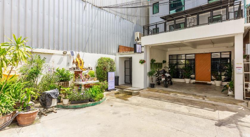 Quite Grove Hotel - main image