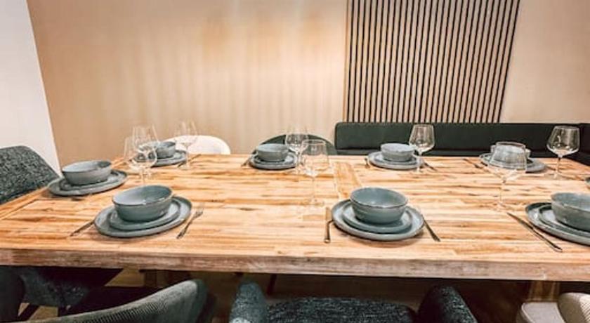 DoreyHome P6 I Modern flat ruhige Lage I 11 Personen