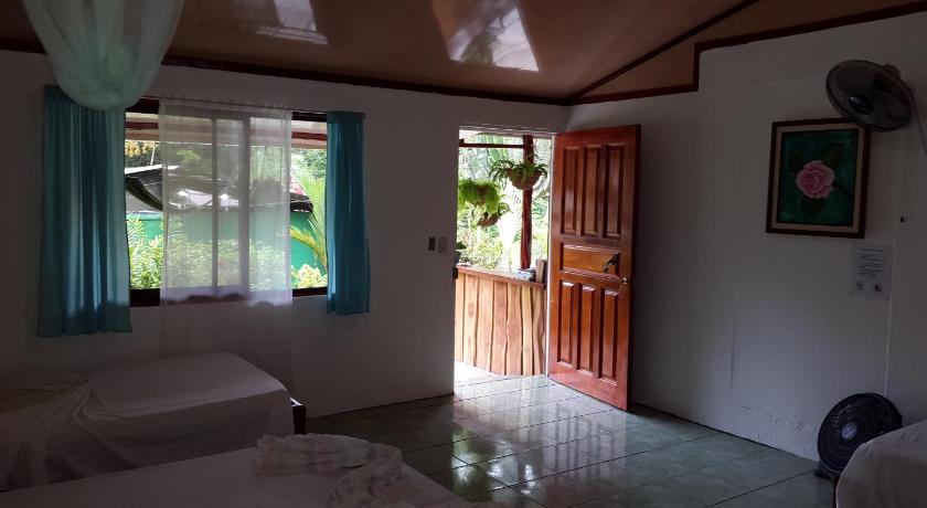 Image of Standard Family Room with a Small Kitchen 1
