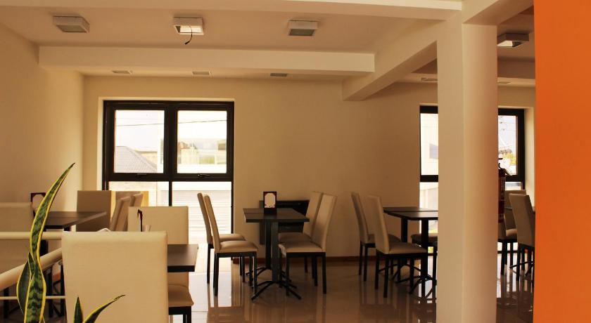 Hotel Chardonnay photo