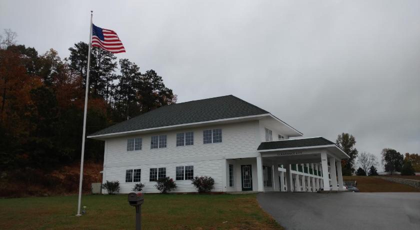 Hurricane Inn photo