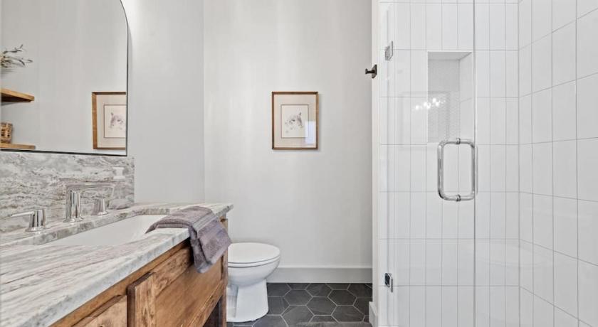 韦科 (德克萨斯州) Gloria Manor - 2 blocks to Magnolia and 3 mins to BU 4星级 单人房 套房