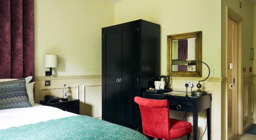 Image of Double Room 8