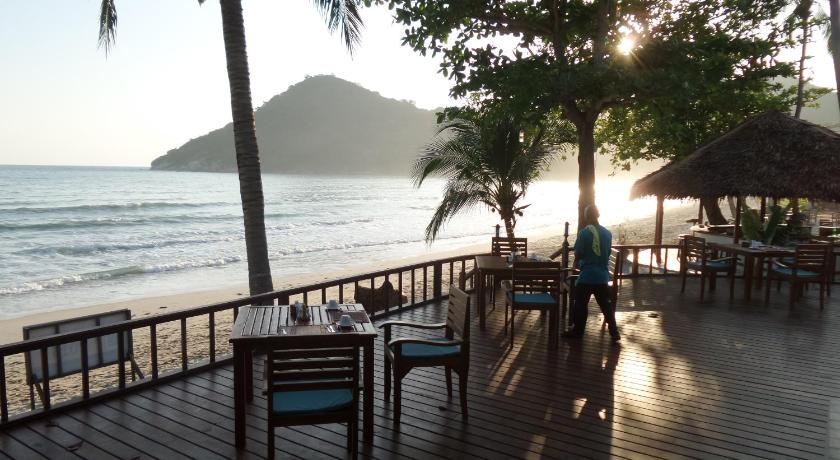 Pingchan Koh Phangan Beachfront Resort - image 6