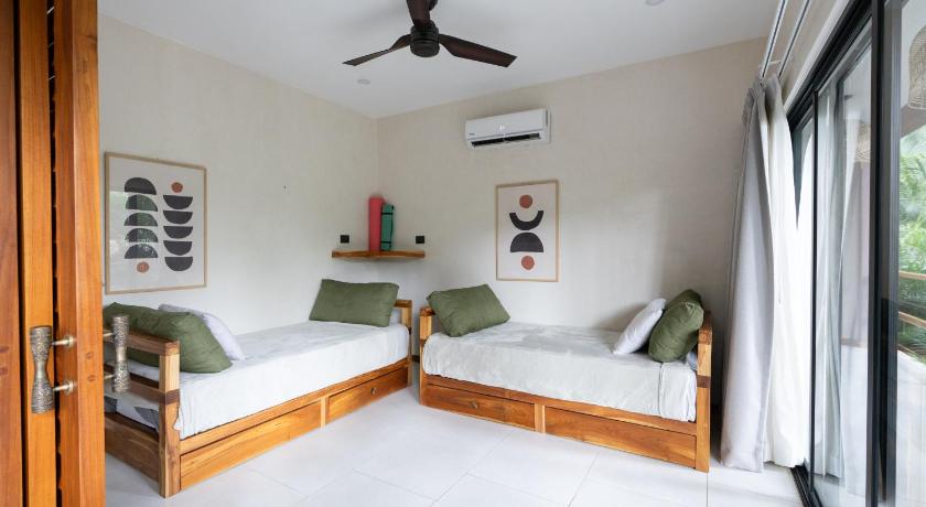 Image of Deluxe Villa 4