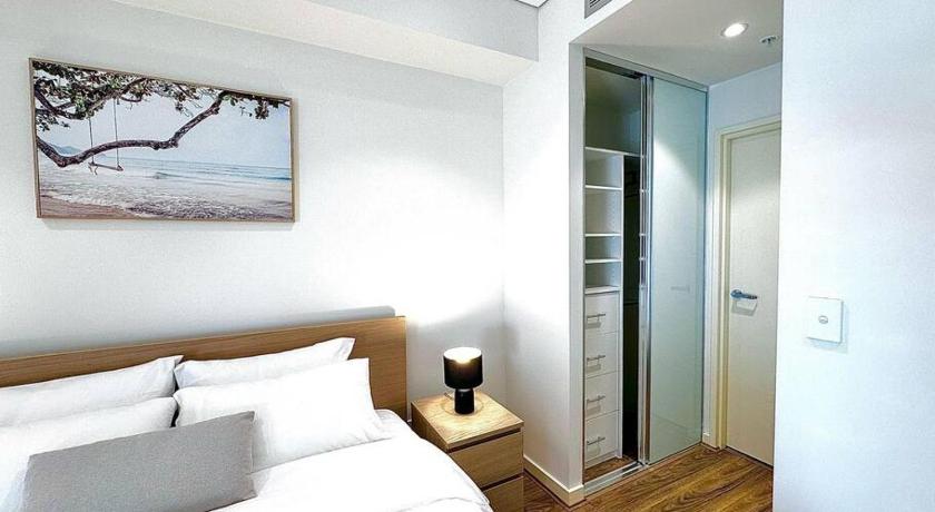 Image of Apartment 15