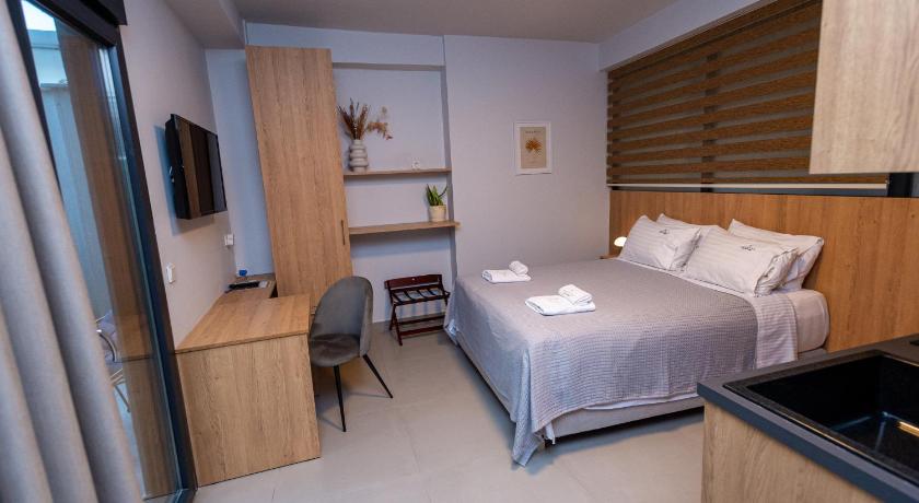 Empress Luxury Residences - image 35