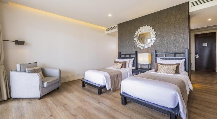 Image of Partial Sea View Family Room with Balcony 14