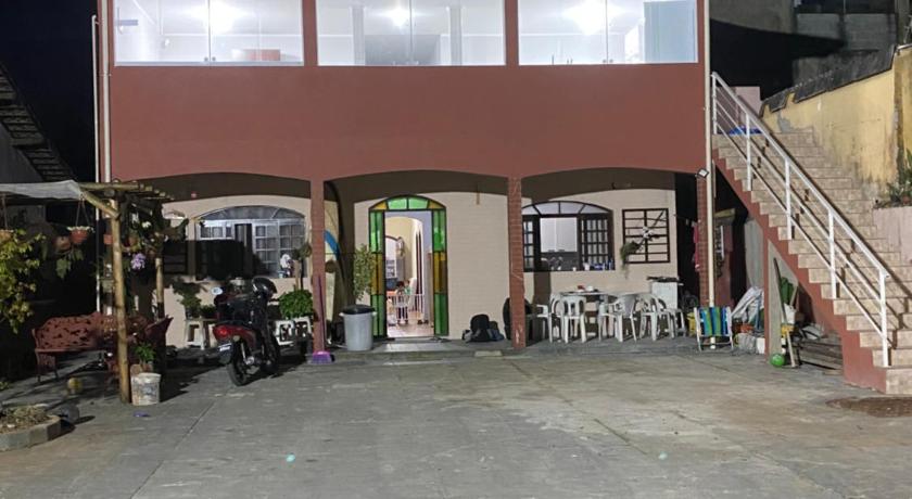 Suite 4 a 3 quadras da praia