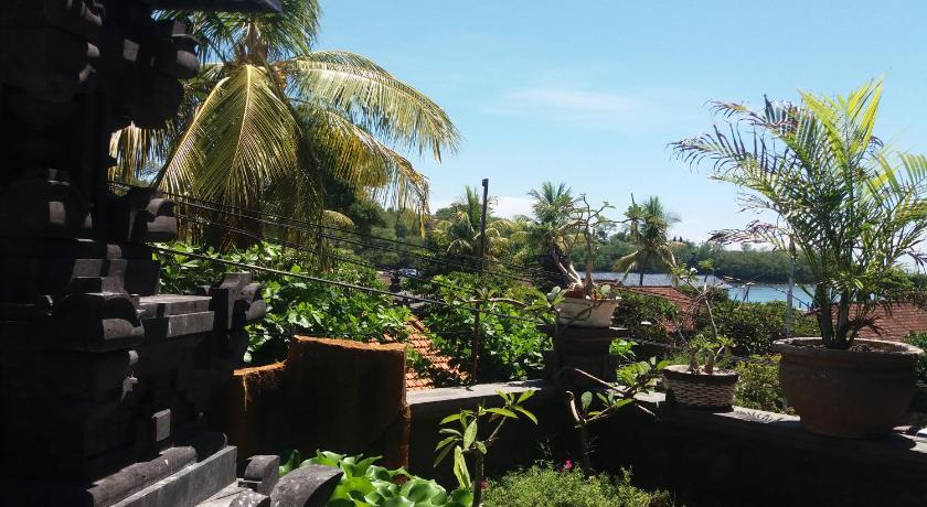 Image of Deluxe Double Room with Balcony 2