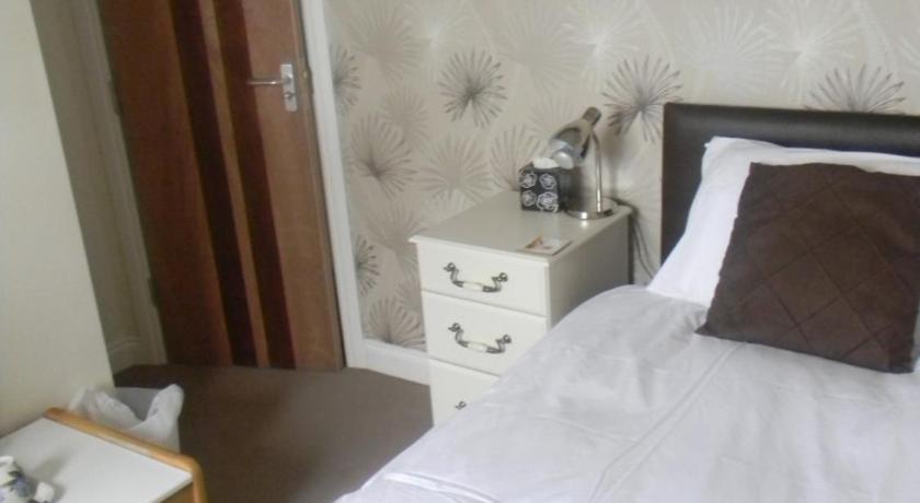 Barton Guest House photo