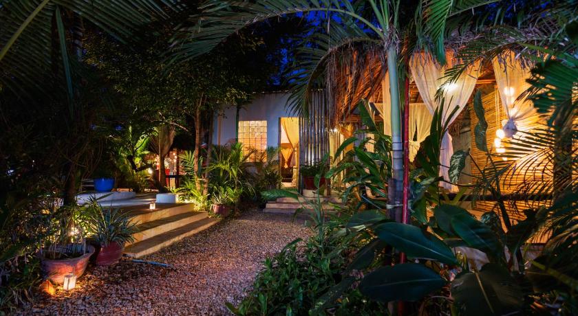 The Cockatoo Nature Resort - image 4