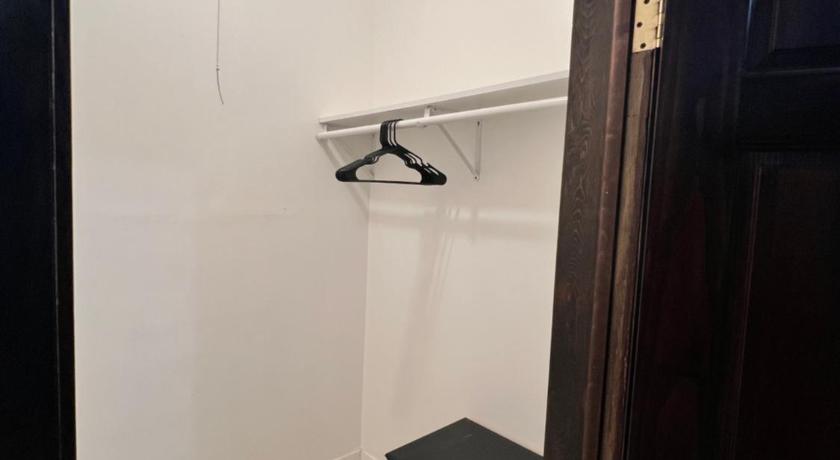 홀리요크 (MA) Holyoke House Oasis - Fast Wifi, Spacious, Quiet Neighborhood 4성급 싱글룸 수영장