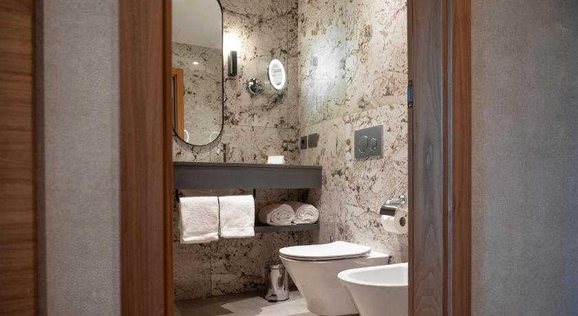Image of Habitación Executive con cama extragrande (King Executive Room) 5